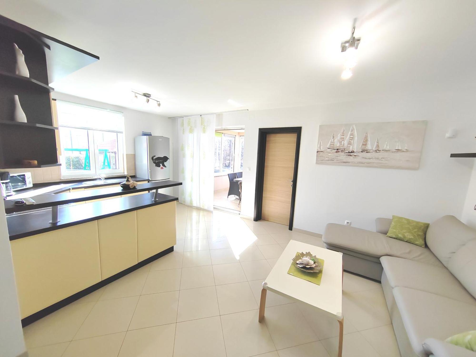 Apartments Mia Башка Екстер'єр фото