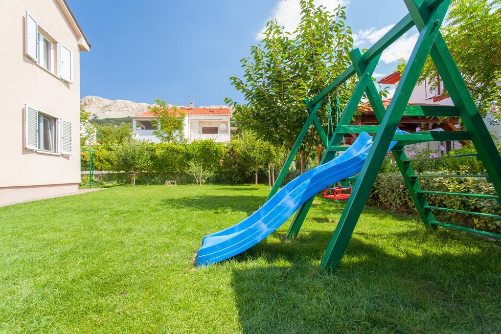 Apartments Mia Башка Екстер'єр фото
