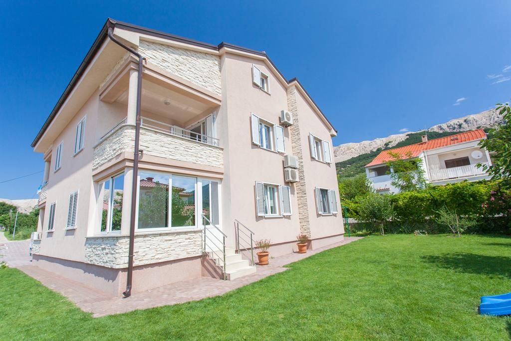 Apartments Mia Башка Екстер'єр фото